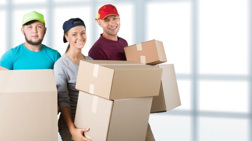 Local moving service for homes and businesses in Eltham
